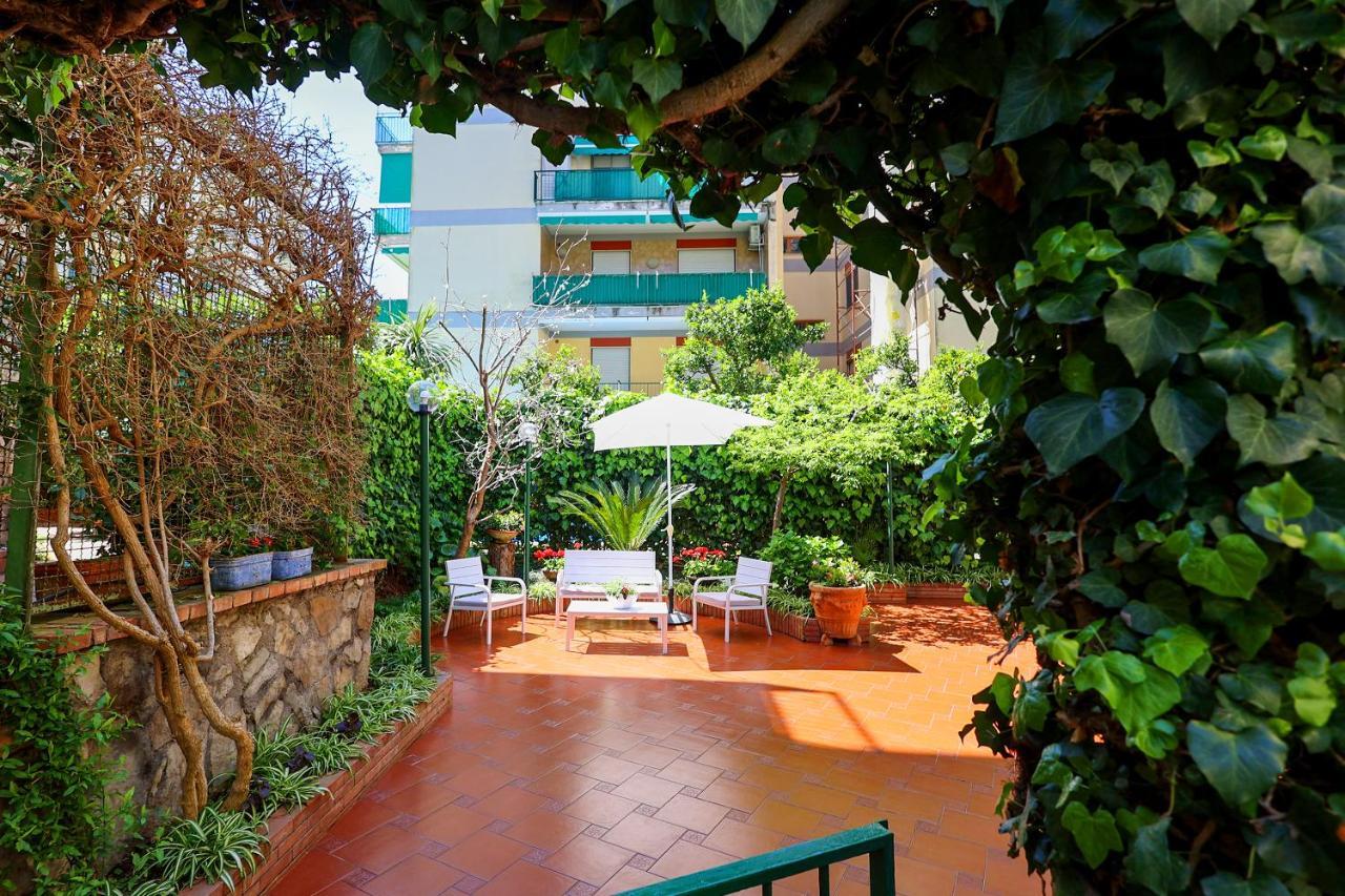 Garden House Giulia Daire Sorrento Dış mekan fotoğraf